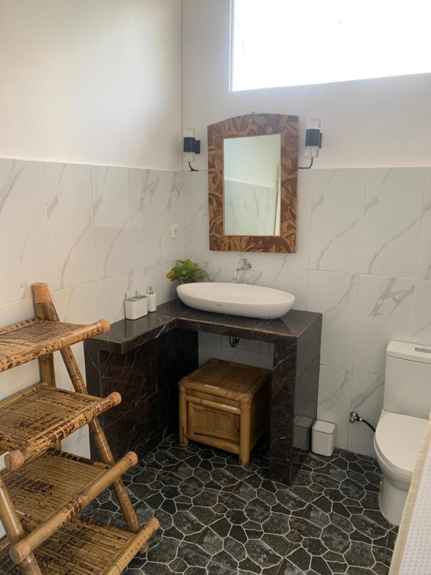 Gili Davidoff Upstairs Budget And Deluxe Gili Trawangan Exterior photo